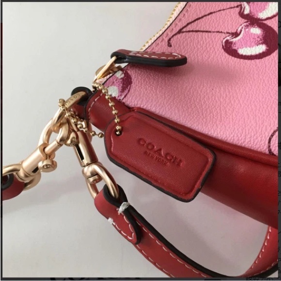 New Coach Pink Cherry Shoulder Bag - Picture 7 of 8